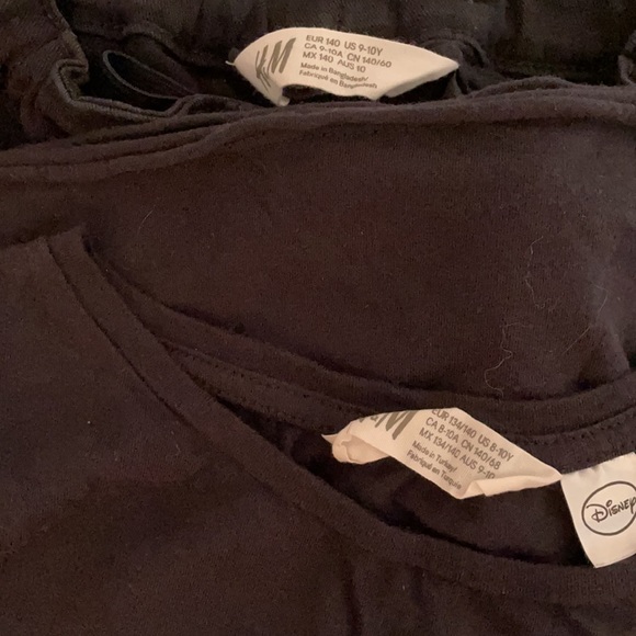 H&M outfit Disney top 8-10 yr jeans 9/10 yr - Picture 4 of 4